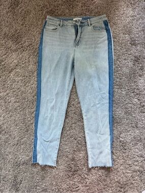 PacSun Mom Jeans